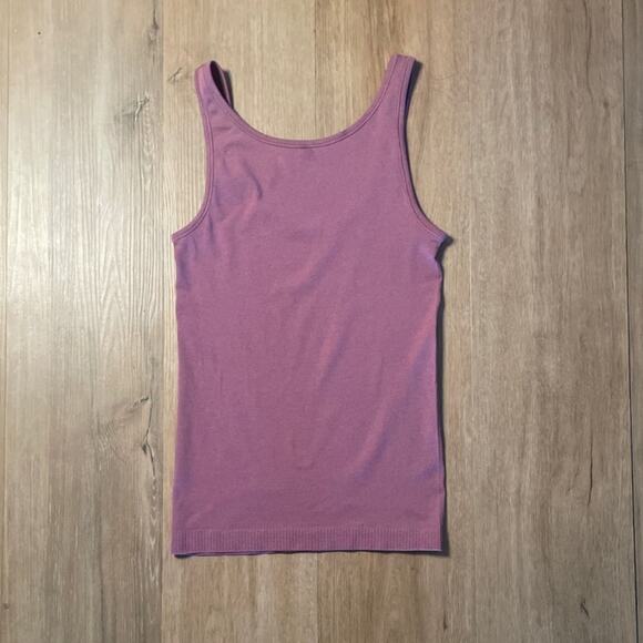 Lululemon Seek Simplicity Tank 2 Ways - Picture 7 of 16